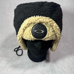 Oakley Software Moscow Trapper Ushanka Aviator Winter Hat Green /Cream Y2K 2000s